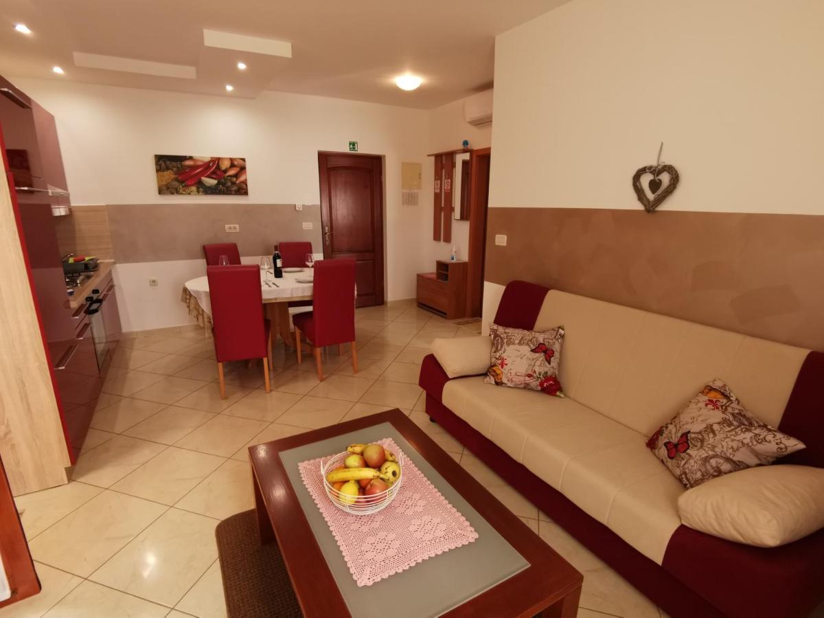 Apartmani Berber Babici Exteriér fotografie