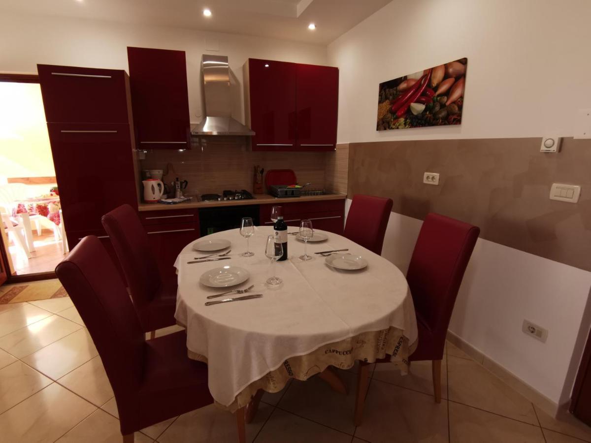 Apartmani Berber Babici Exteriér fotografie