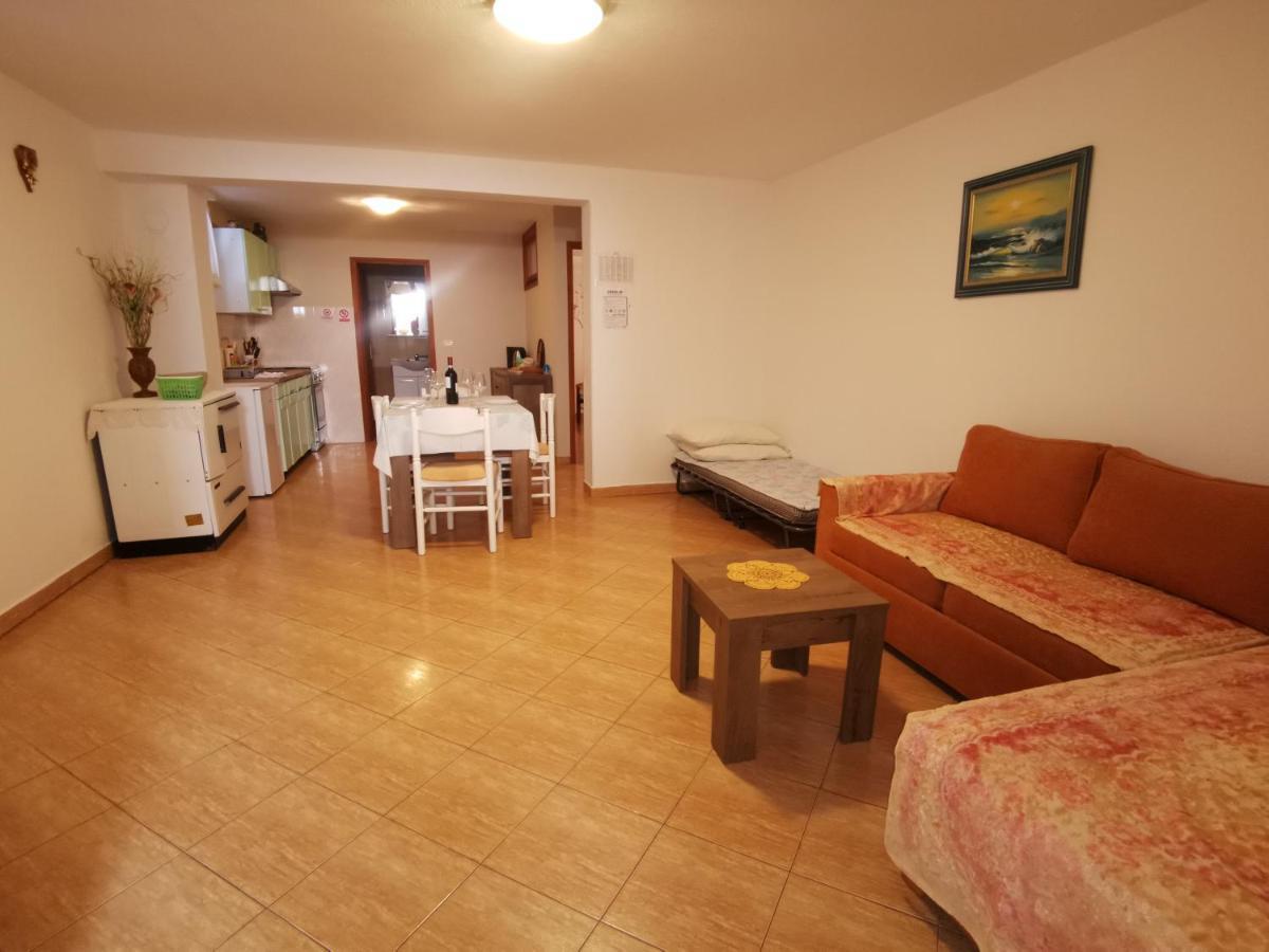 Apartmani Berber Babici Exteriér fotografie
